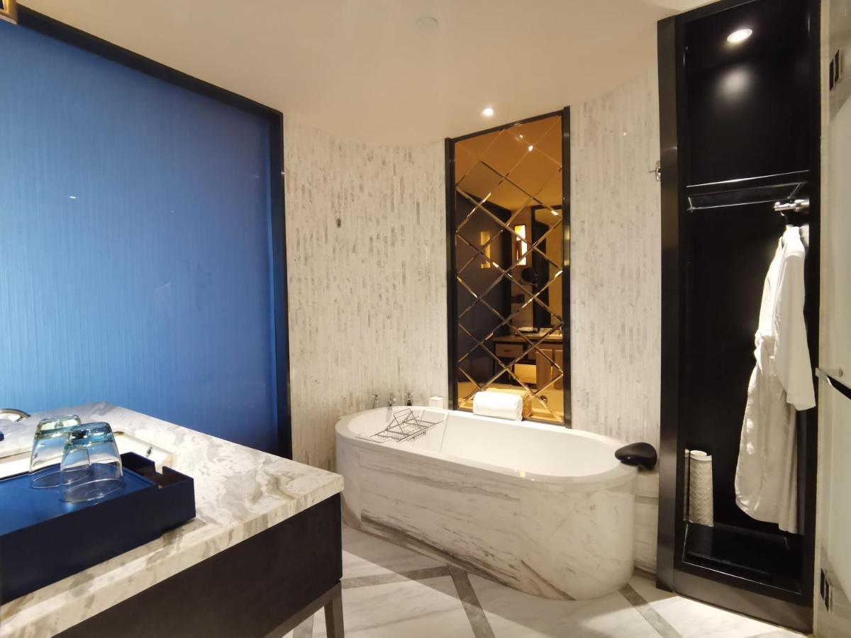 PRIMUS Hotel Wuhan Hannan Bagian luar foto